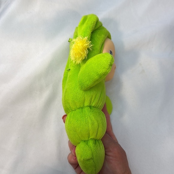 Playskool’s Green Glo Worm Caterpillar, Plush, Light Up, Musical Lullaby Toy - Picture 6 of 11
